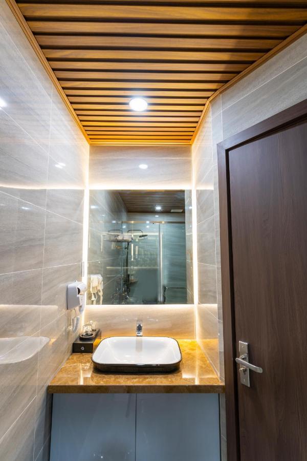 Cm Hotel & Apartment Hai Phong Esterno foto
