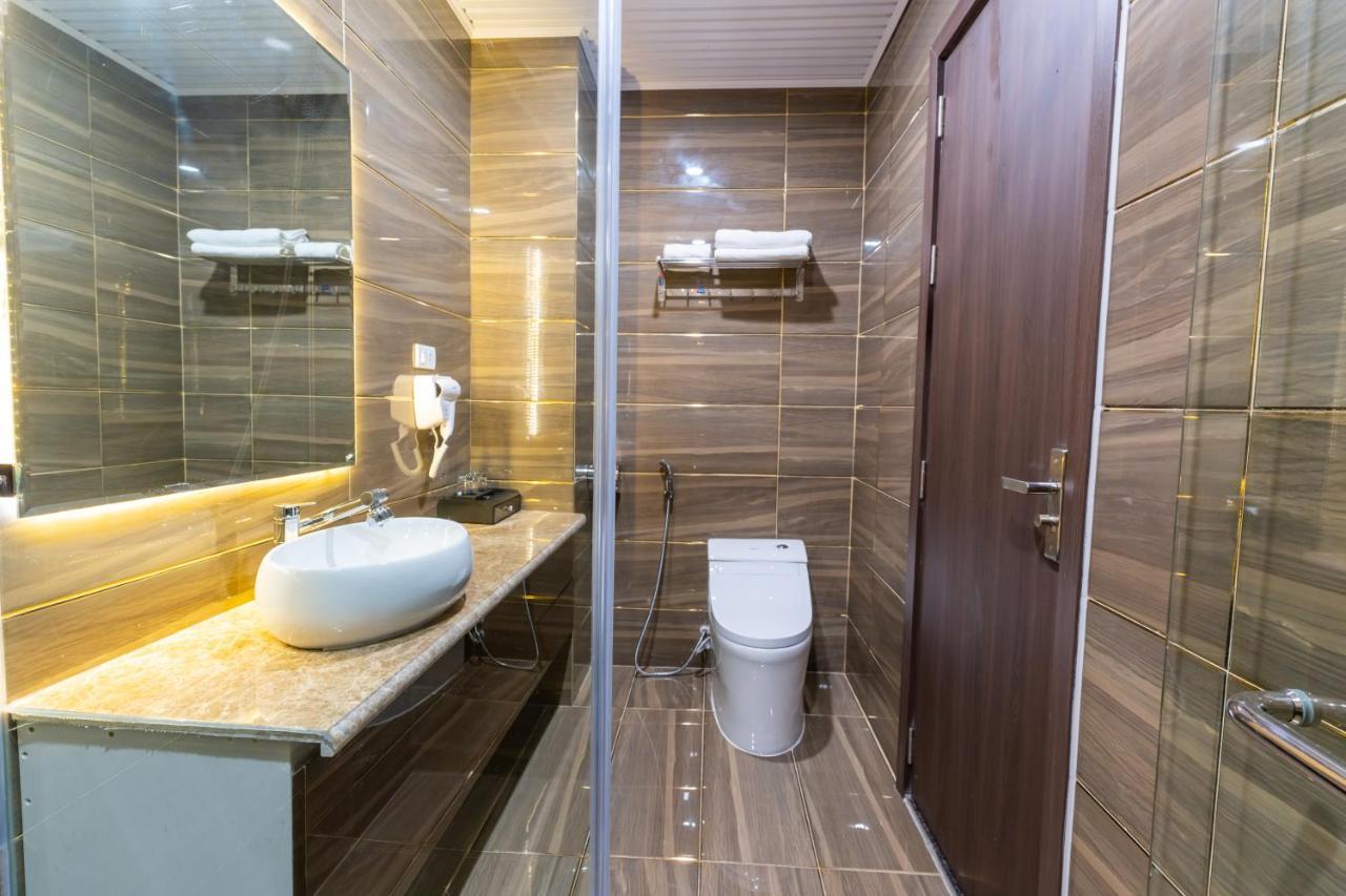 Cm Hotel & Apartment Hai Phong Esterno foto