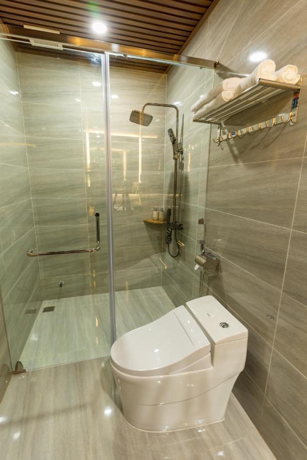 Cm Hotel & Apartment Hai Phong Esterno foto