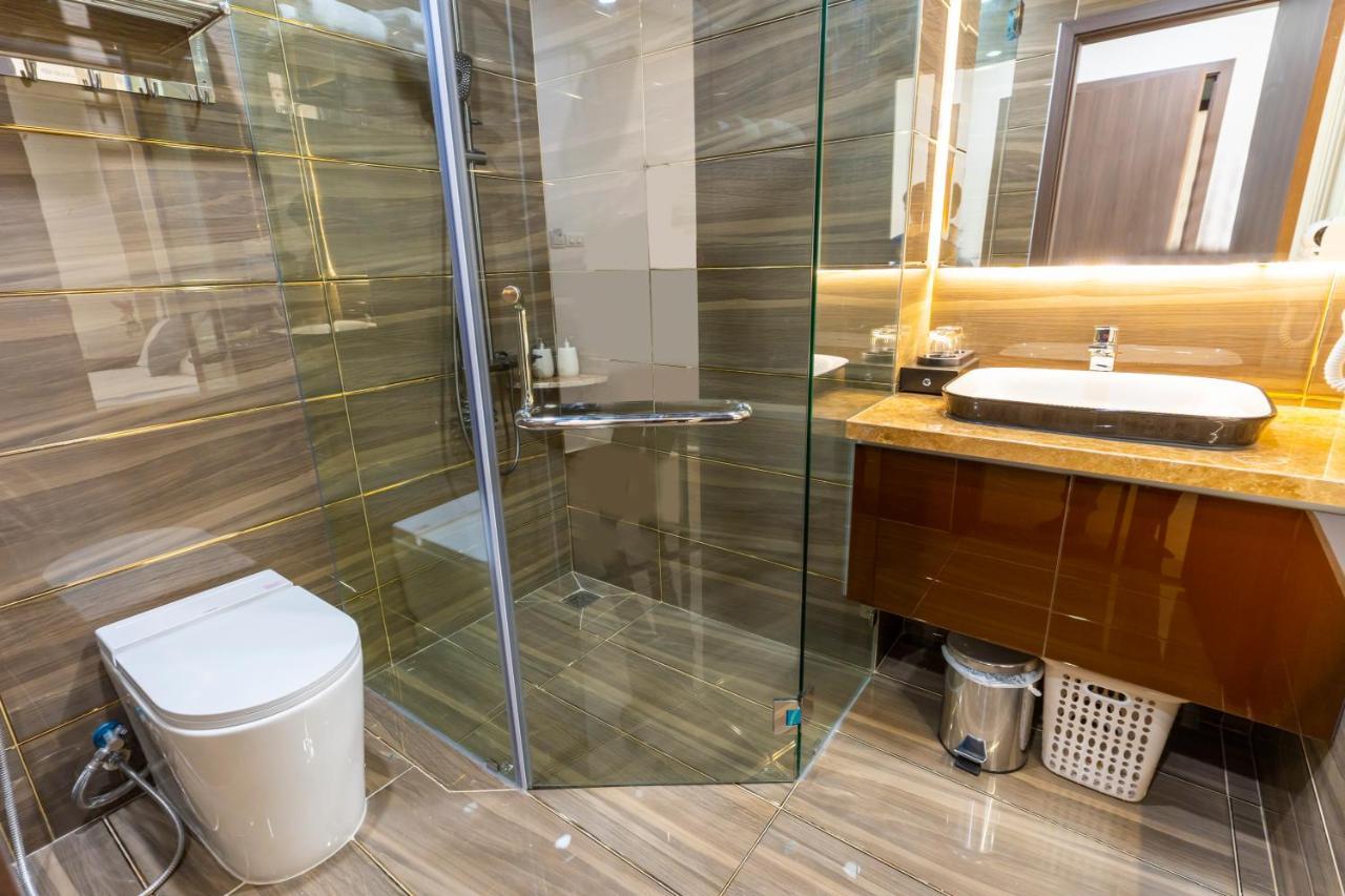 Cm Hotel & Apartment Hai Phong Esterno foto